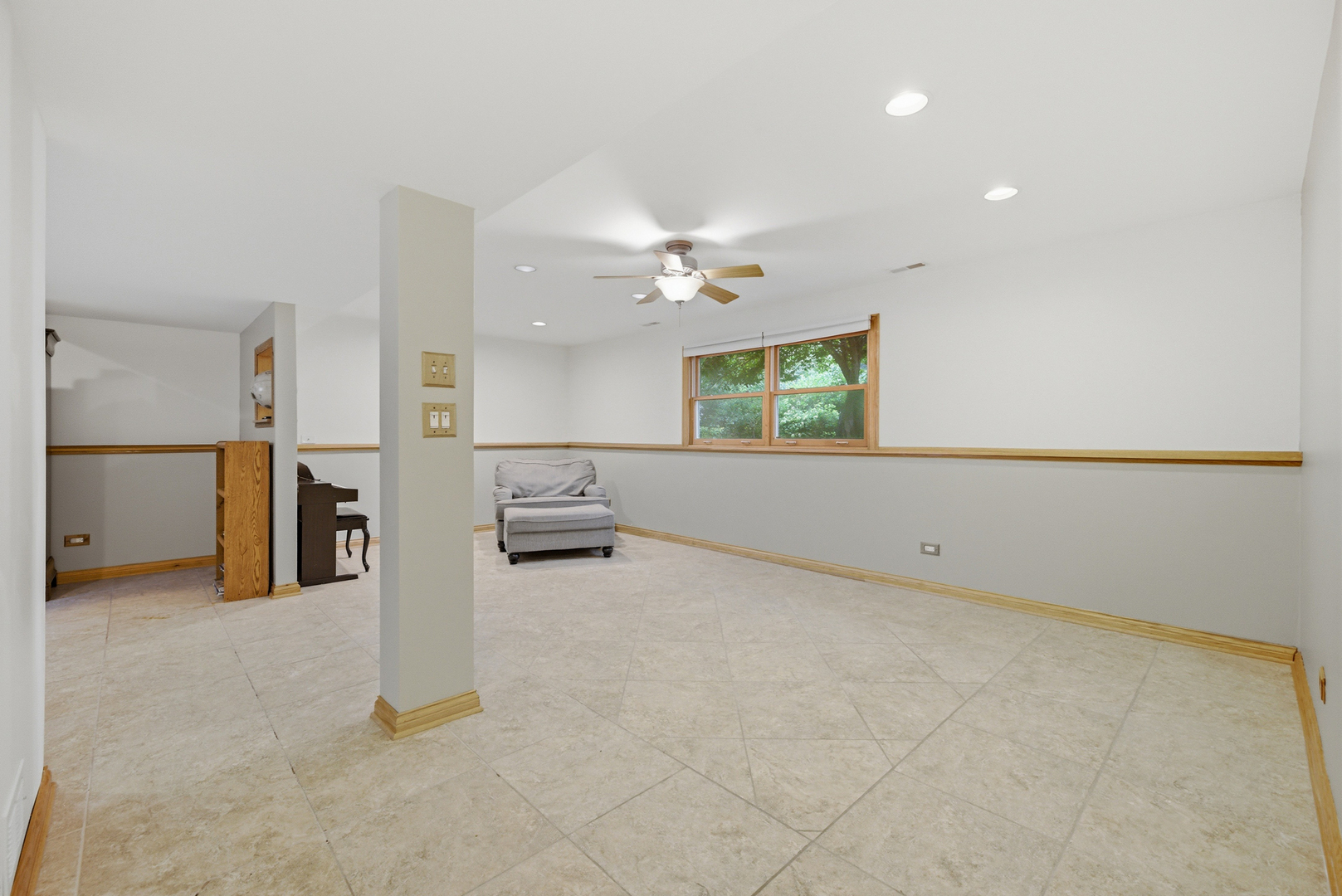 27w440 Central Avenue Property Photo 20