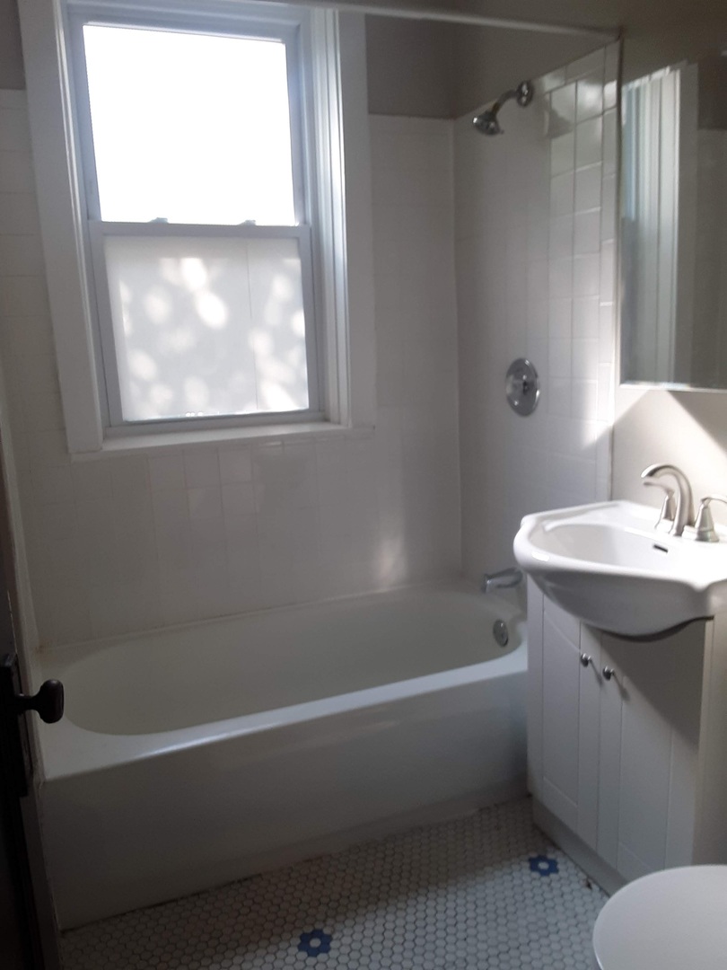 722 Sherman Avenue 1 Property Photo 10