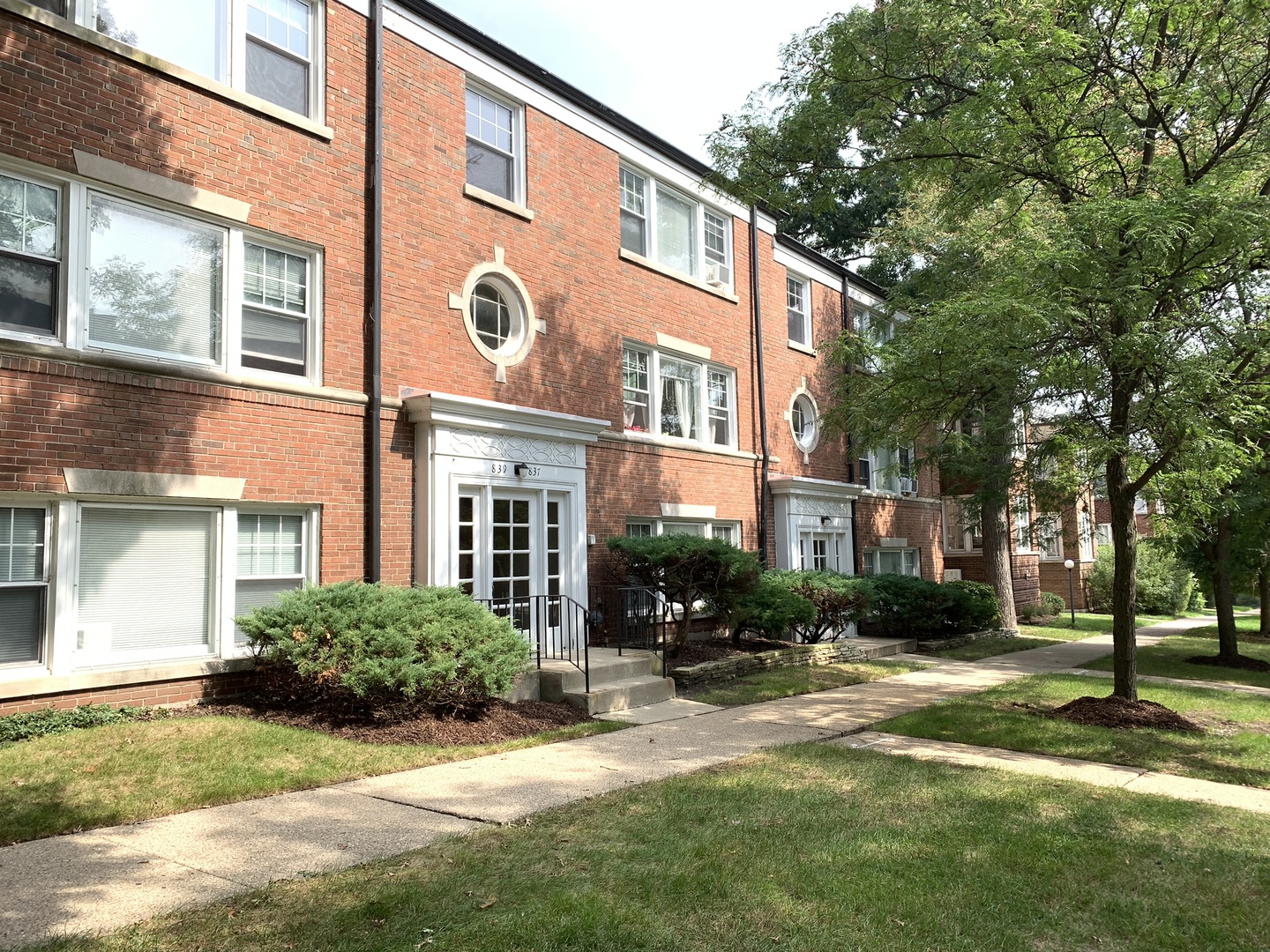 835 Mulford Street G Property Photo 1