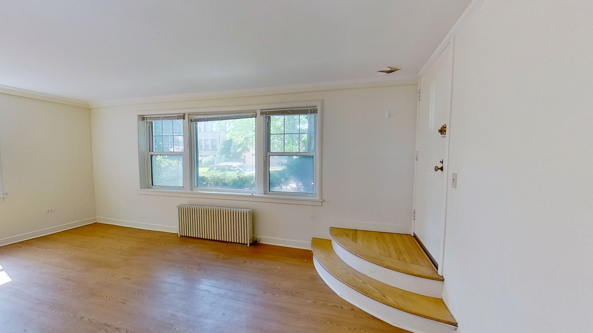 835 Mulford Street G Property Photo 4