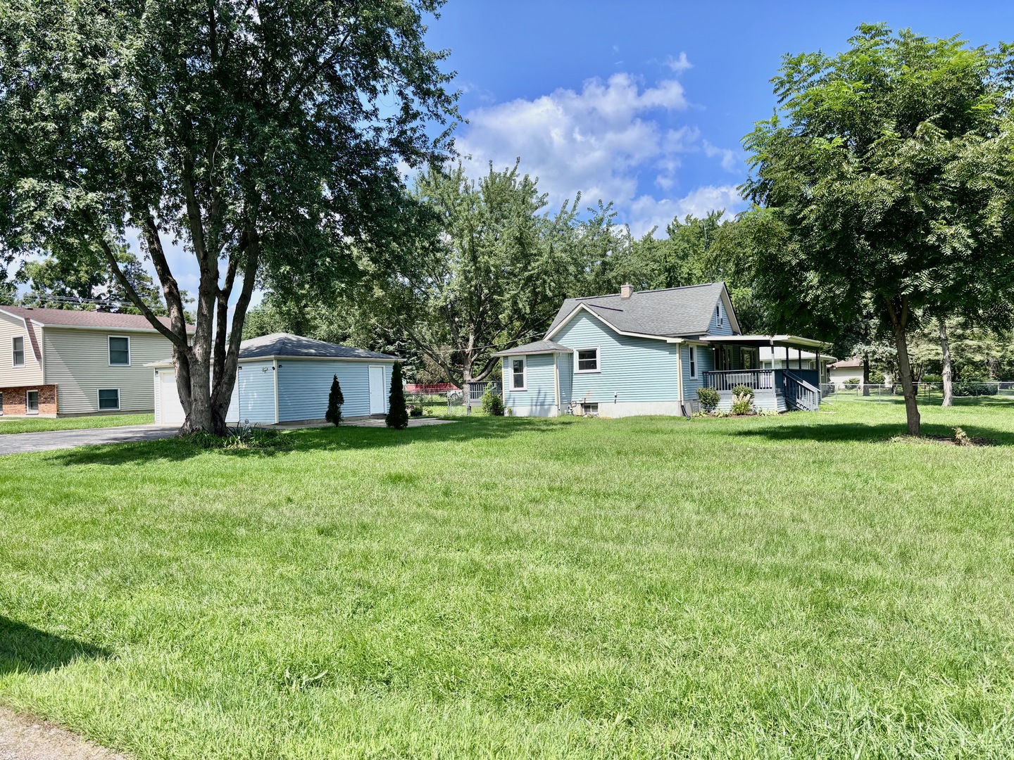 39330 N Emmaus Avenue Property Photo 19