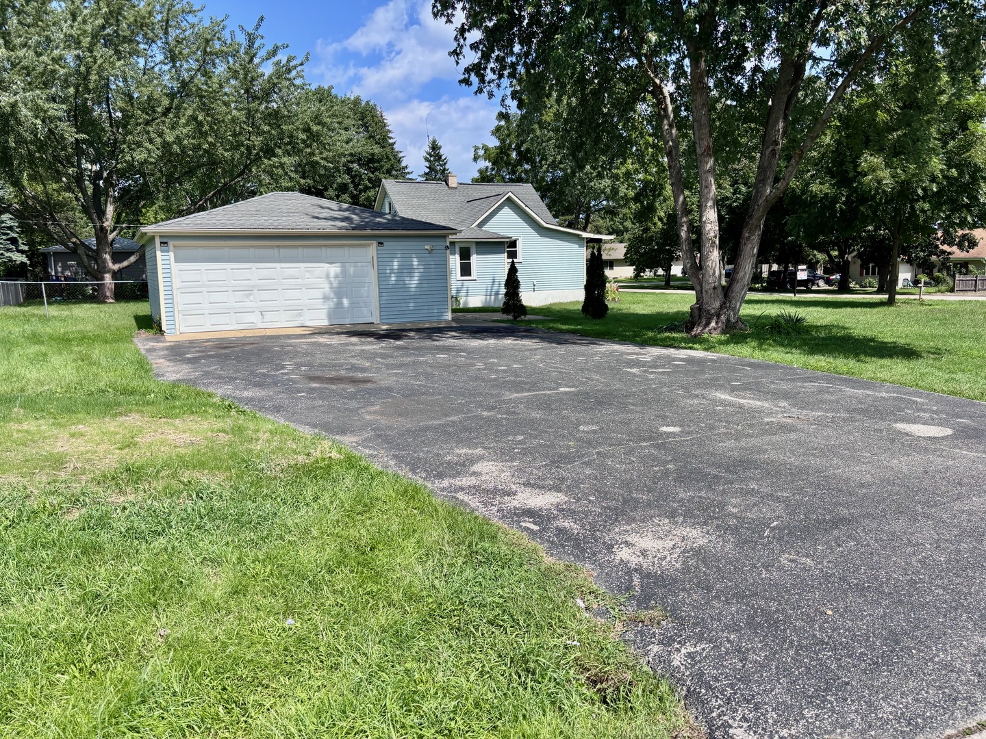 39330 N Emmaus Avenue Property Photo 32
