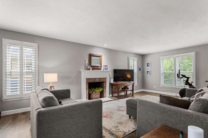 1703 Mayfair Road Property Photo 7