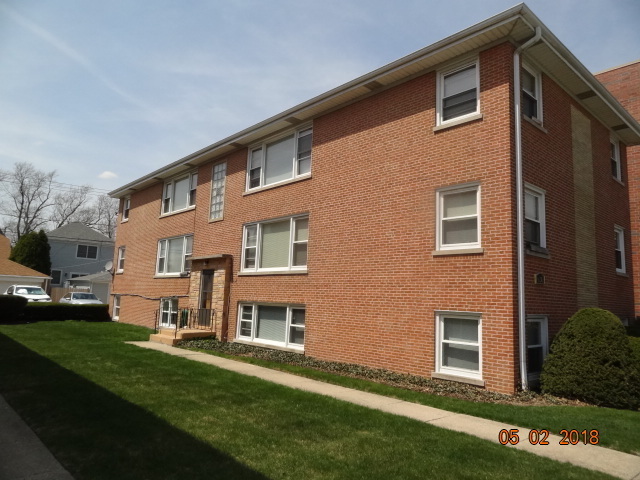 6630 N HARLEM Avenue 1E Property Photo 1