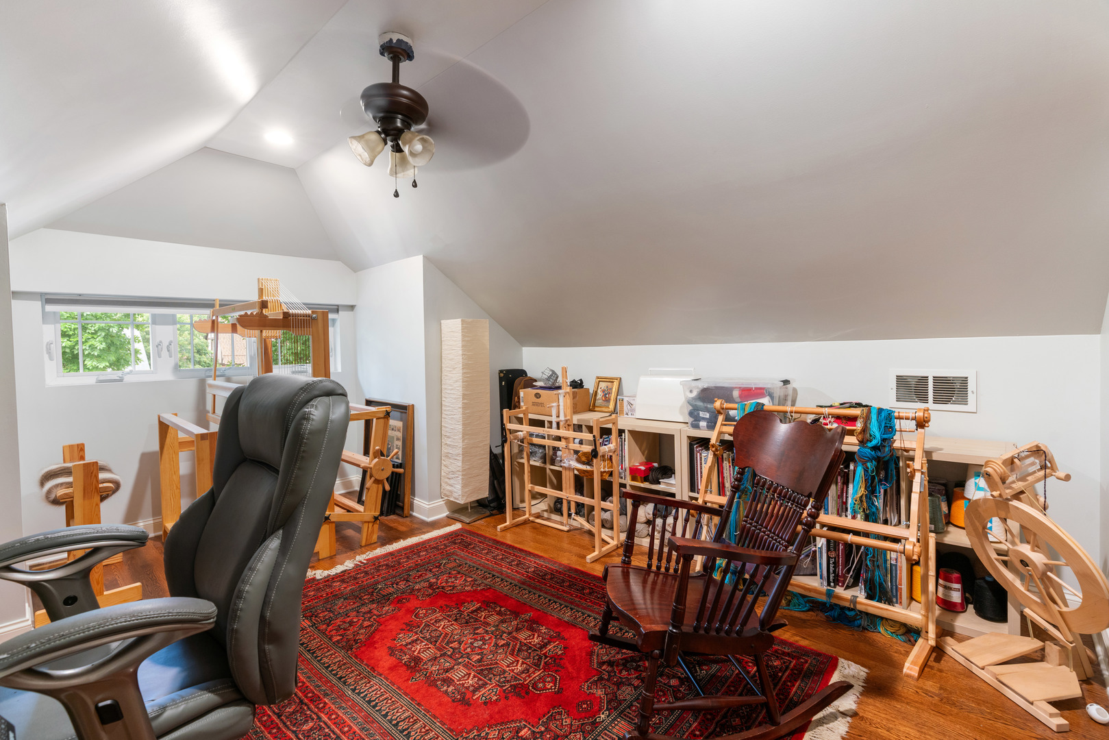 10543 S Hamilton Avenue Property Photo 24