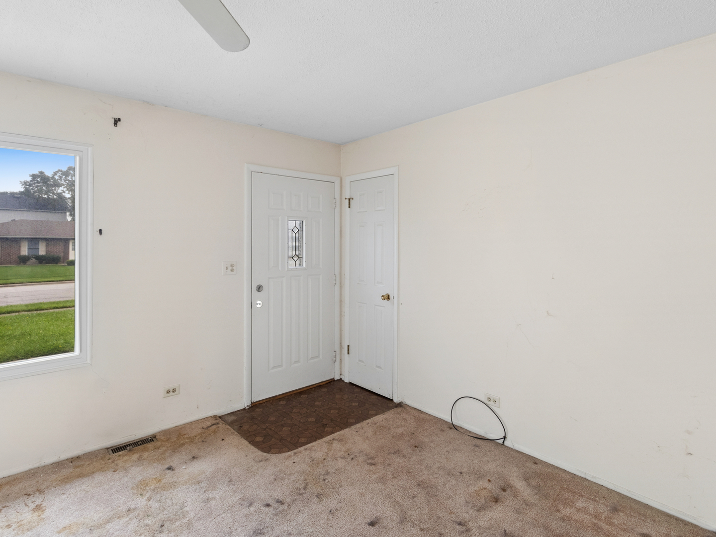 154 Stonehurst Drive Property Photo 4