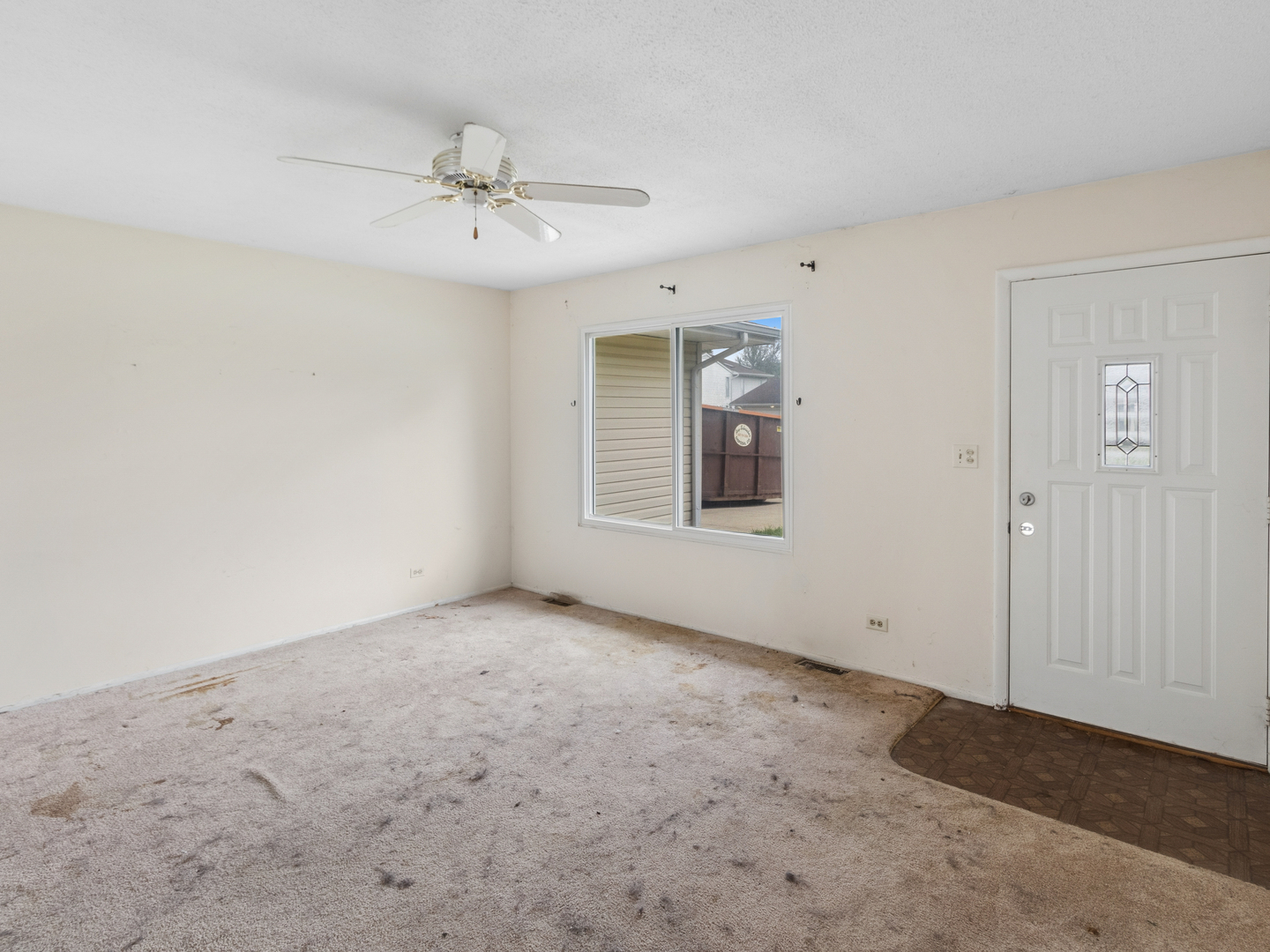 154 Stonehurst Drive Property Photo 5