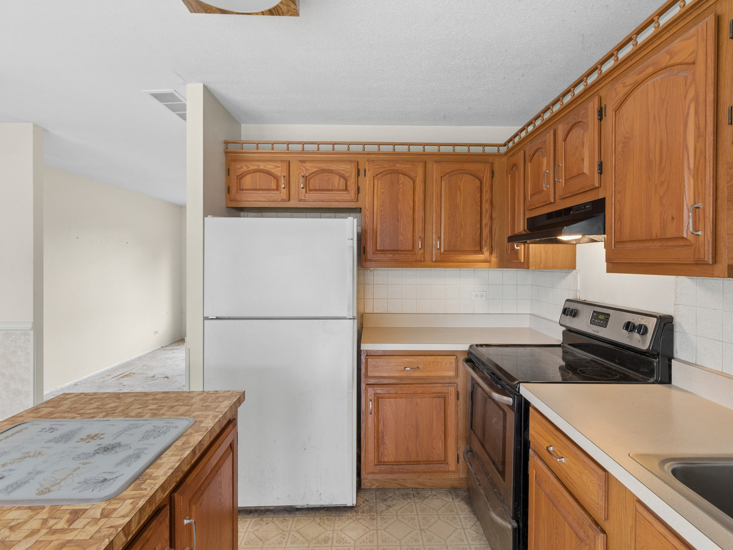 154 Stonehurst Drive Property Photo 8