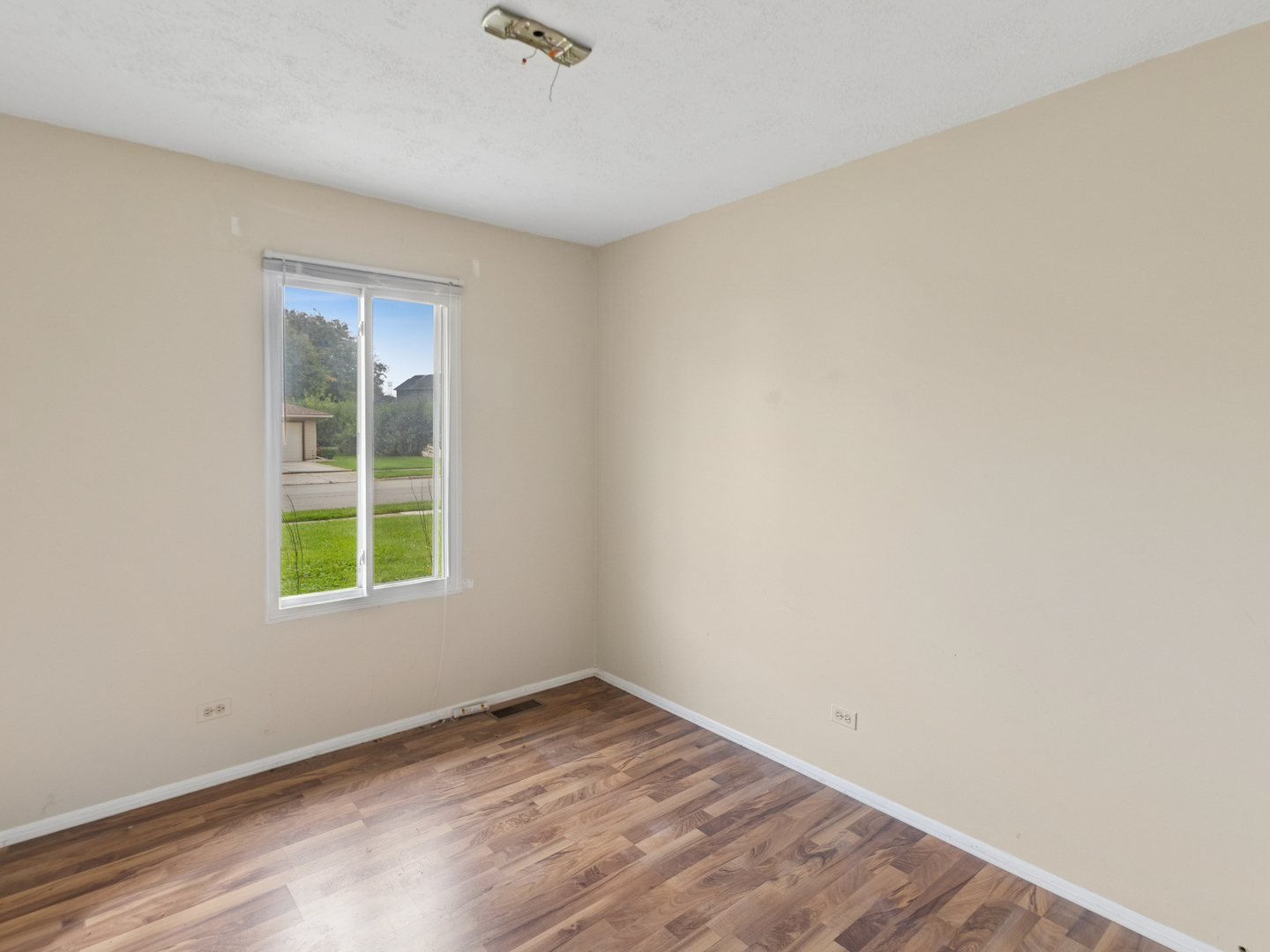 154 Stonehurst Drive Property Photo 17