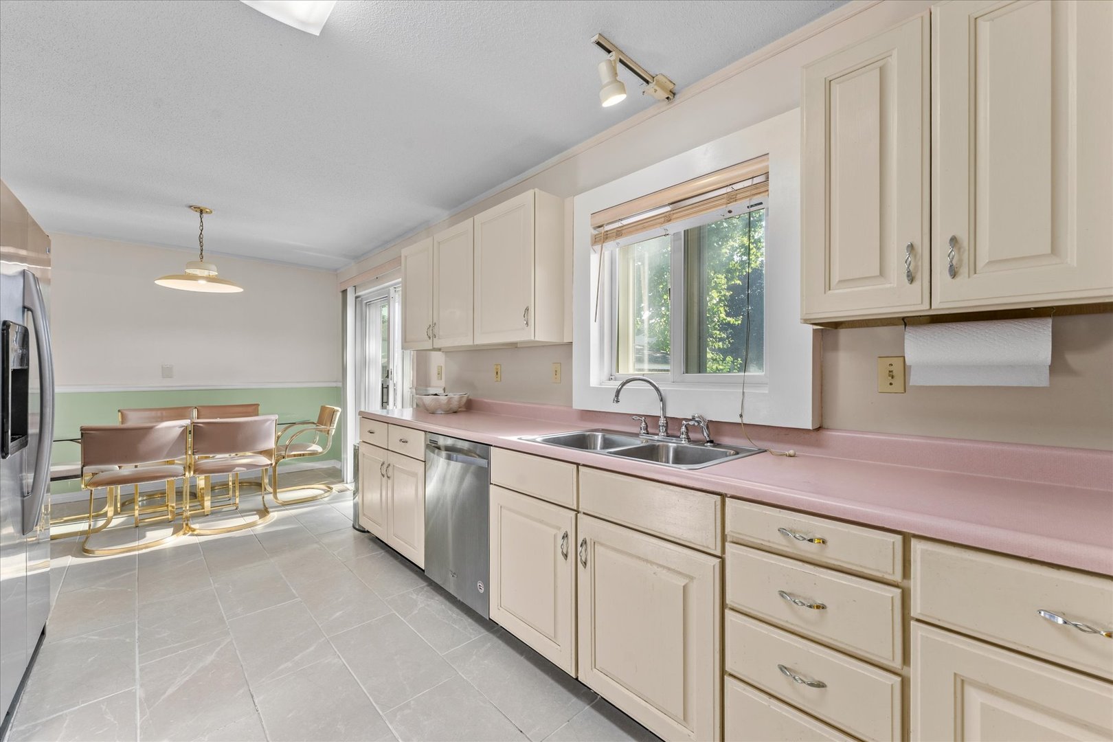 1708 Oak Park Drive Property Photo 17