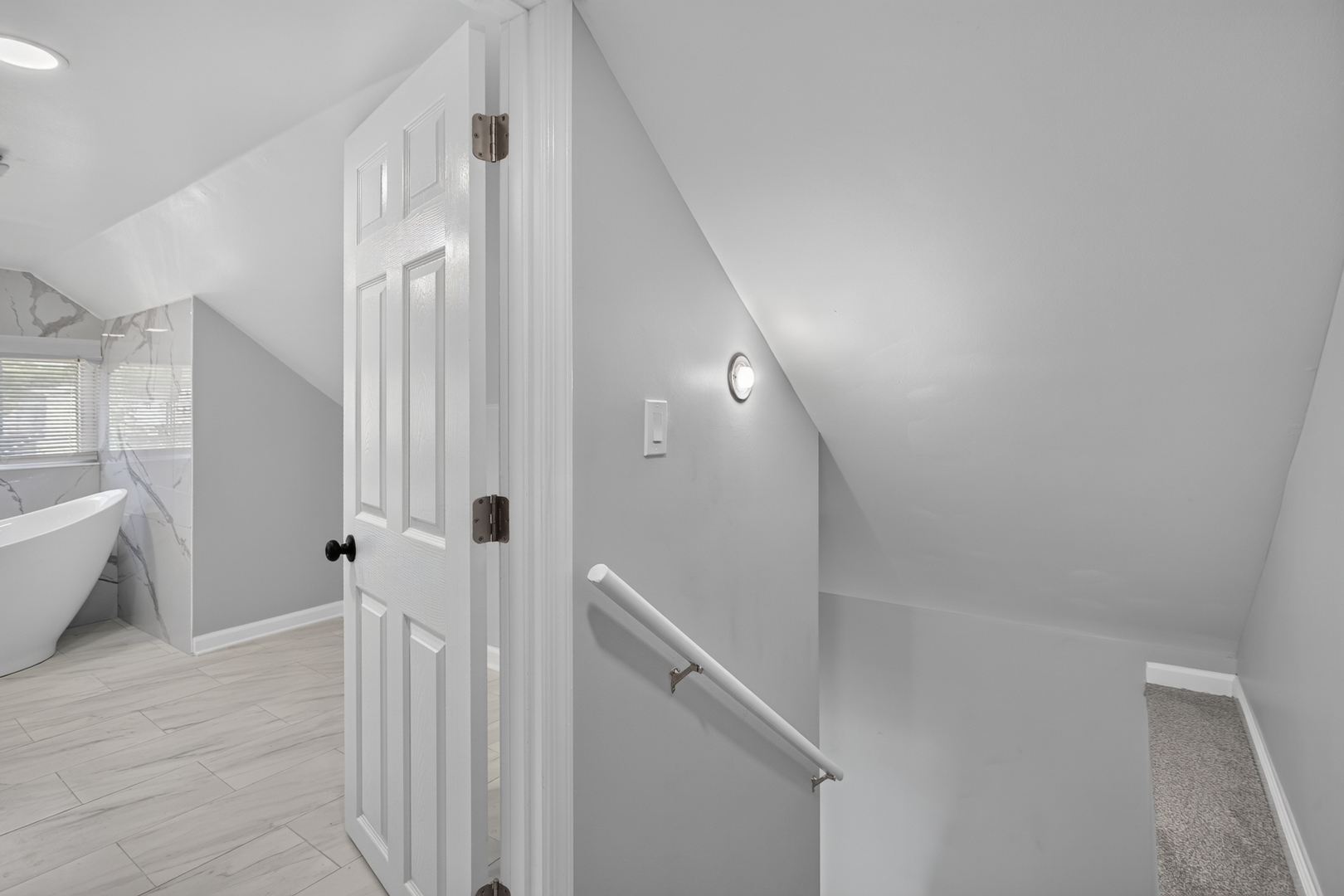 7715 S Eberhart Avenue Property Photo 29