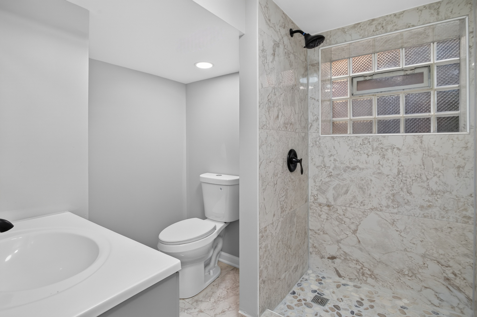 7715 S Eberhart Avenue Property Photo 30