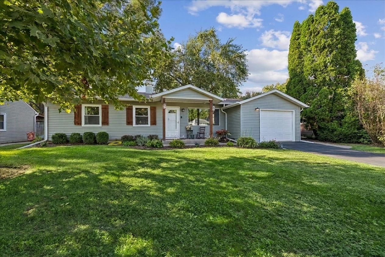 88 S Seebert Street Property Photo 2
