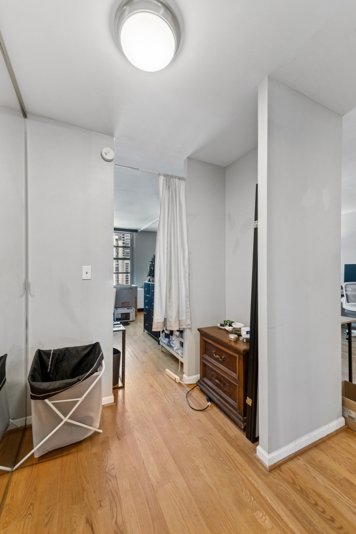 400 E Randolph Street 3516 Property Photo 15