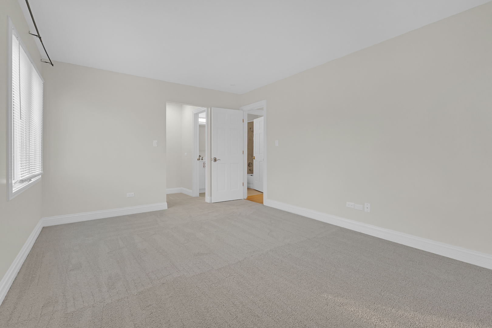 608 Inverrary Lane 608 Property Photo 15