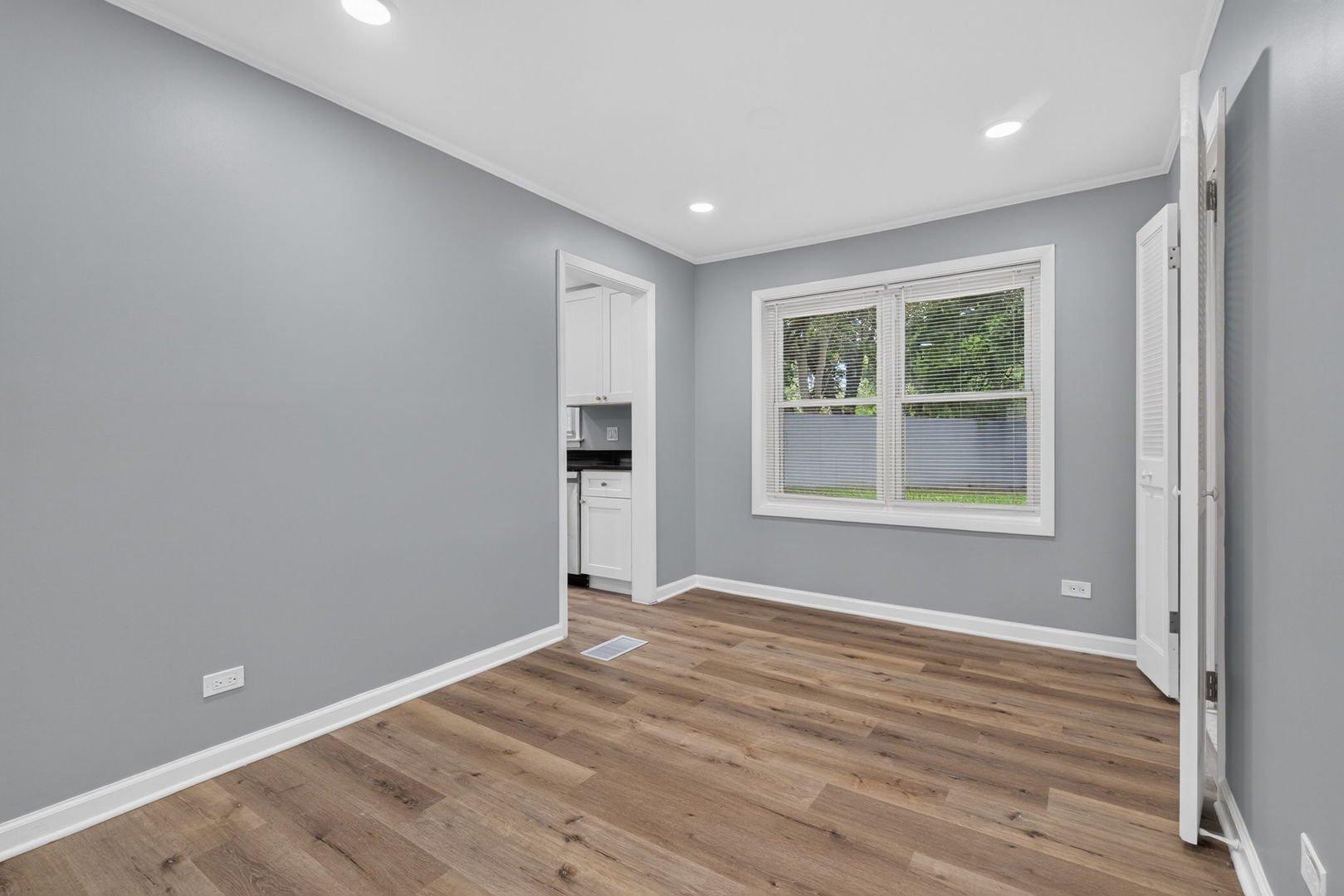 348 Merrimac Street Property Photo 7
