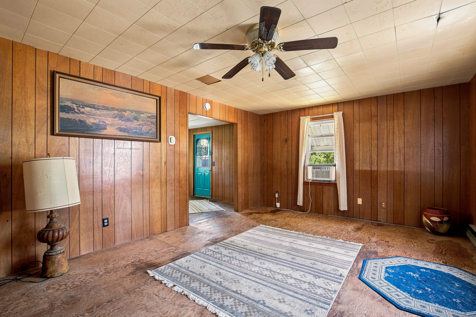 408 West Drive Property Photo 6