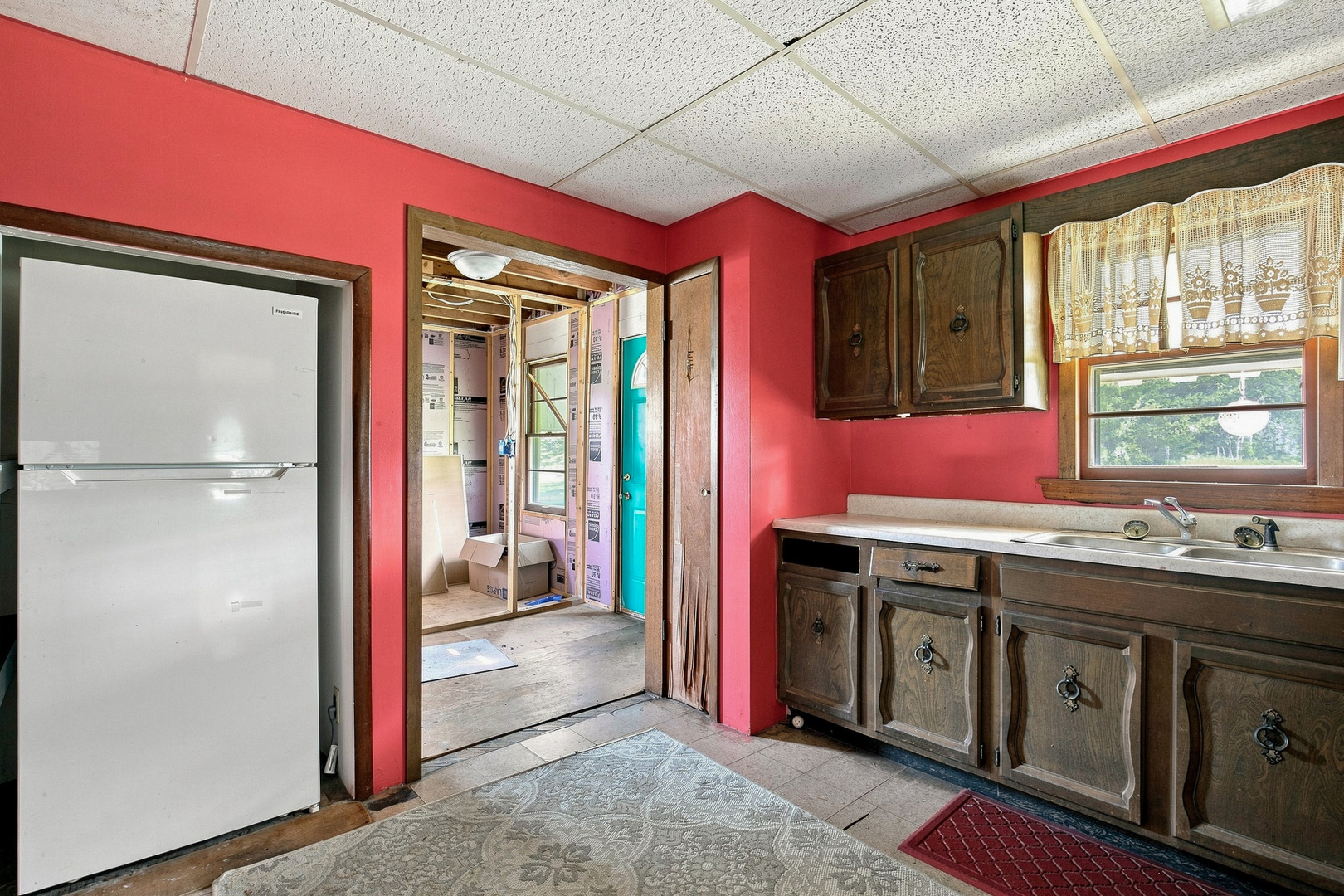 408 West Drive Property Photo 10