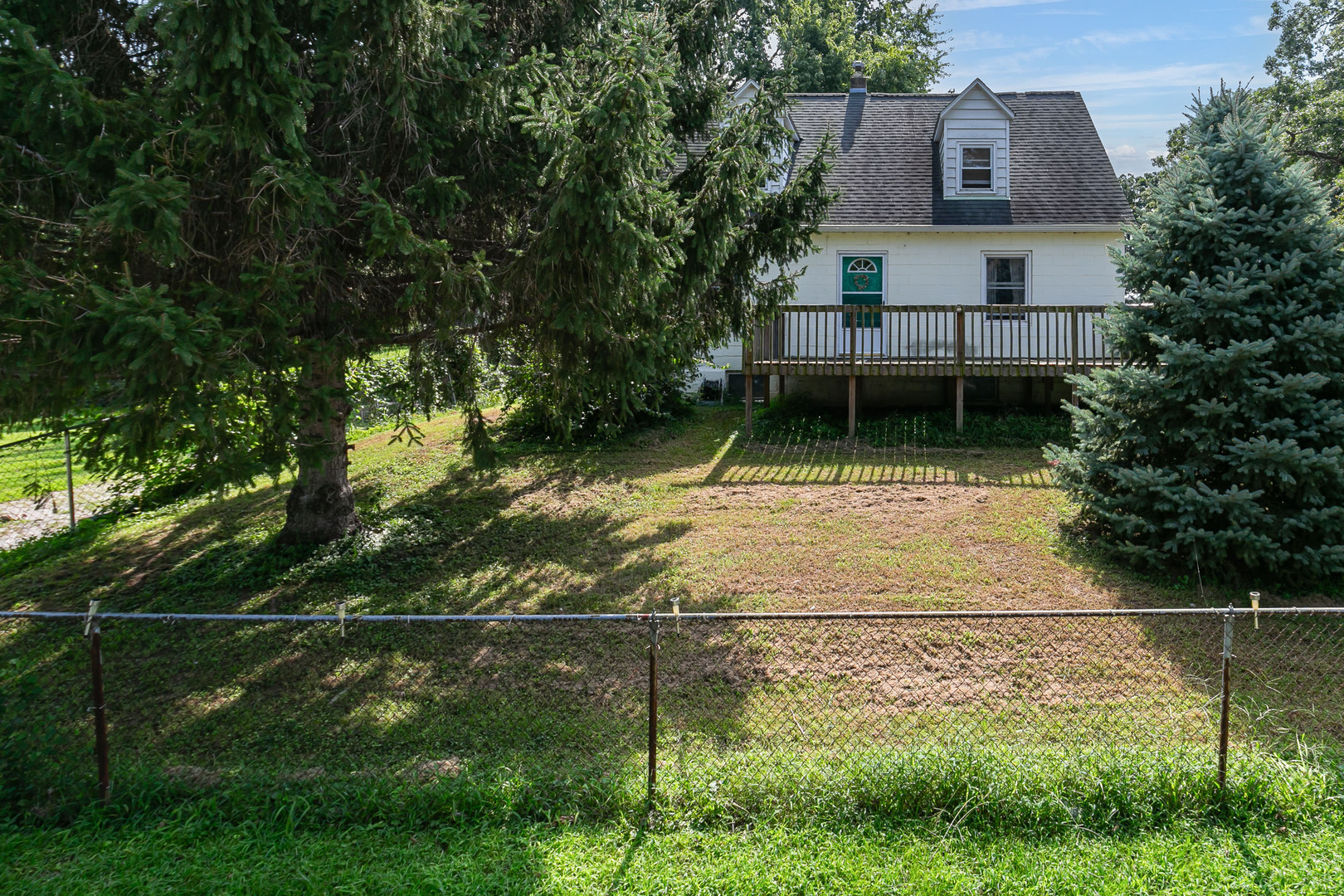 408 West Drive Property Photo 24