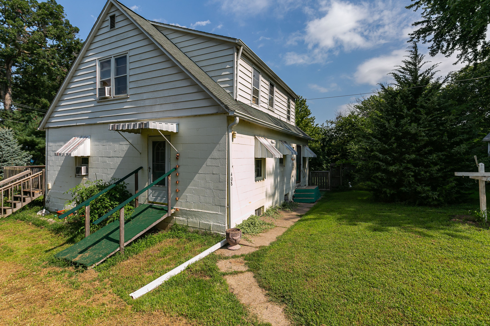 408 West Drive Property Photo 26