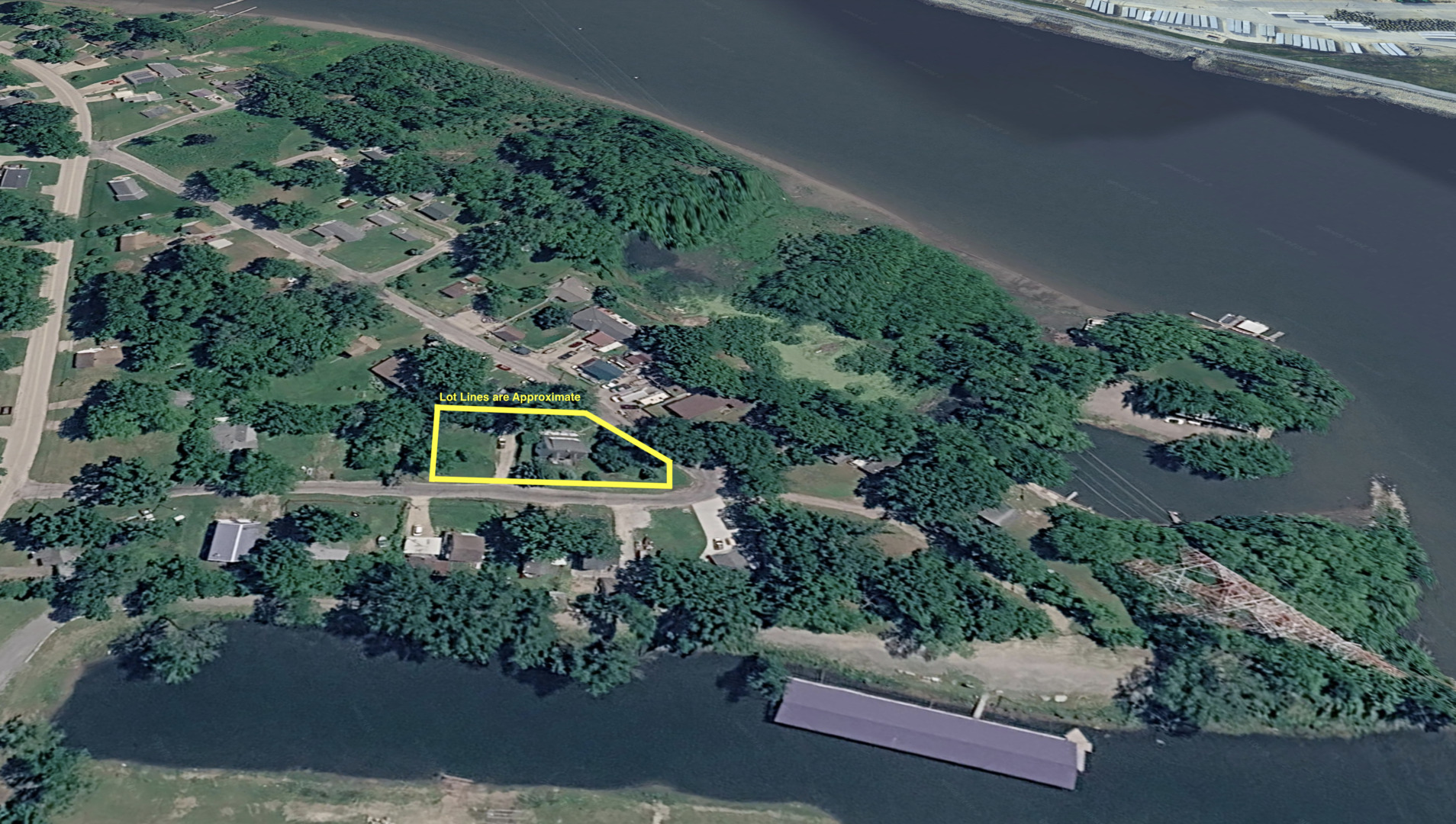 408 West Drive Property Photo 31