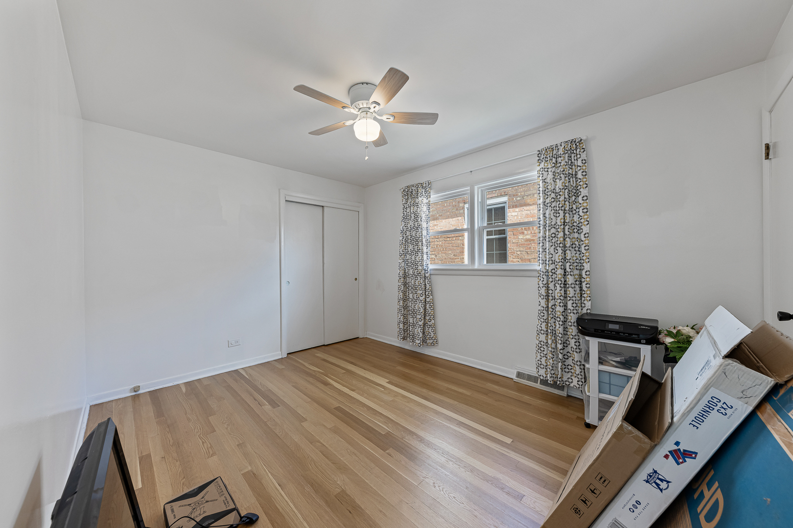 9717 S Springfield Avenue Property Photo 10