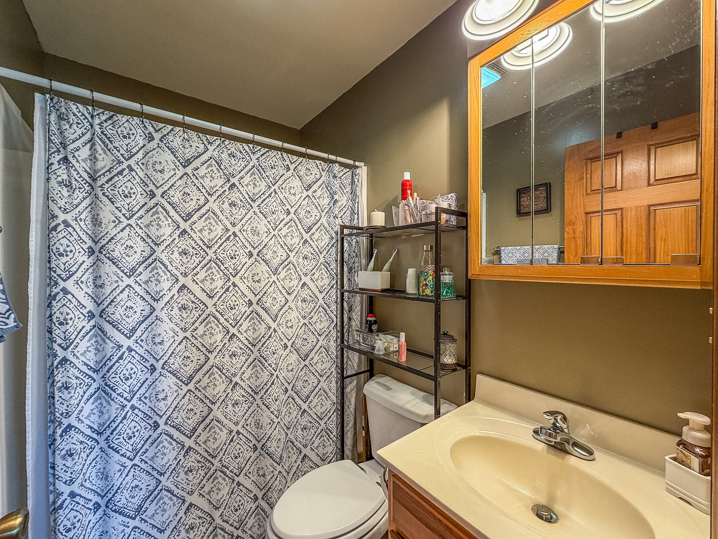 2309 E Lakeview Drive Property Photo 29