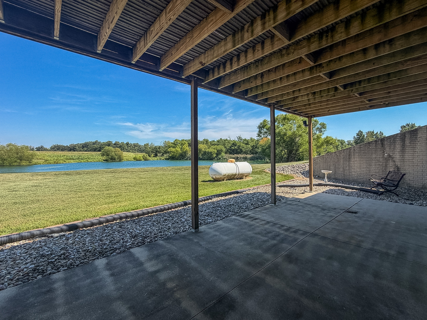 2309 E Lakeview Drive Property Photo 55