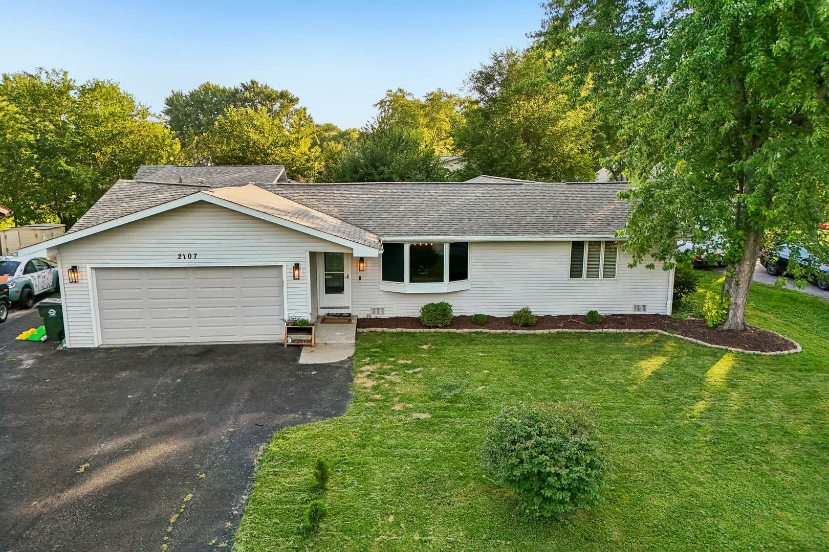 12740825 Property Photo 1