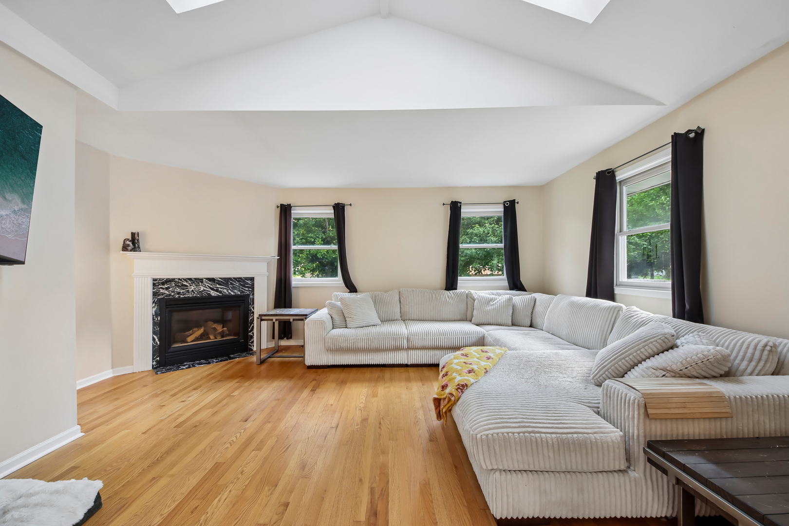 12740825 Property Photo 2