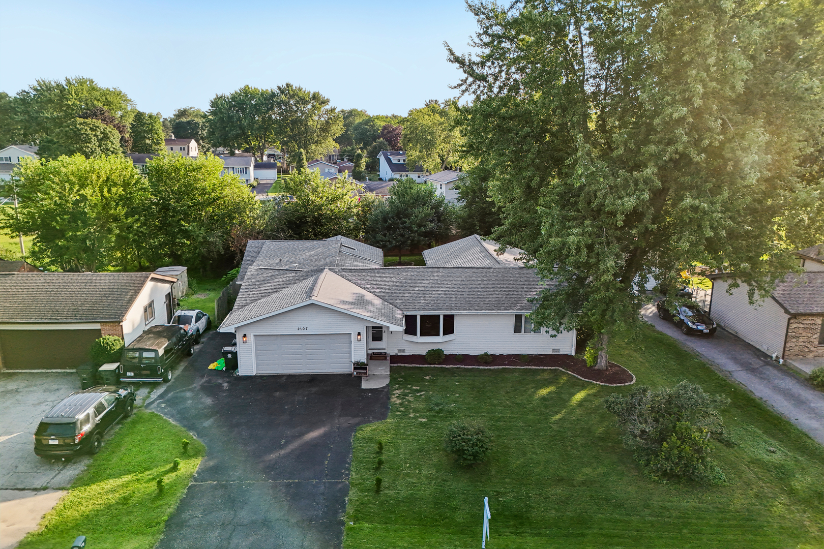 12740825 Property Photo 6