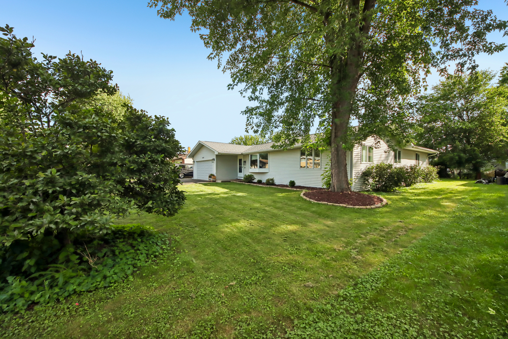 12740825 Property Photo 7