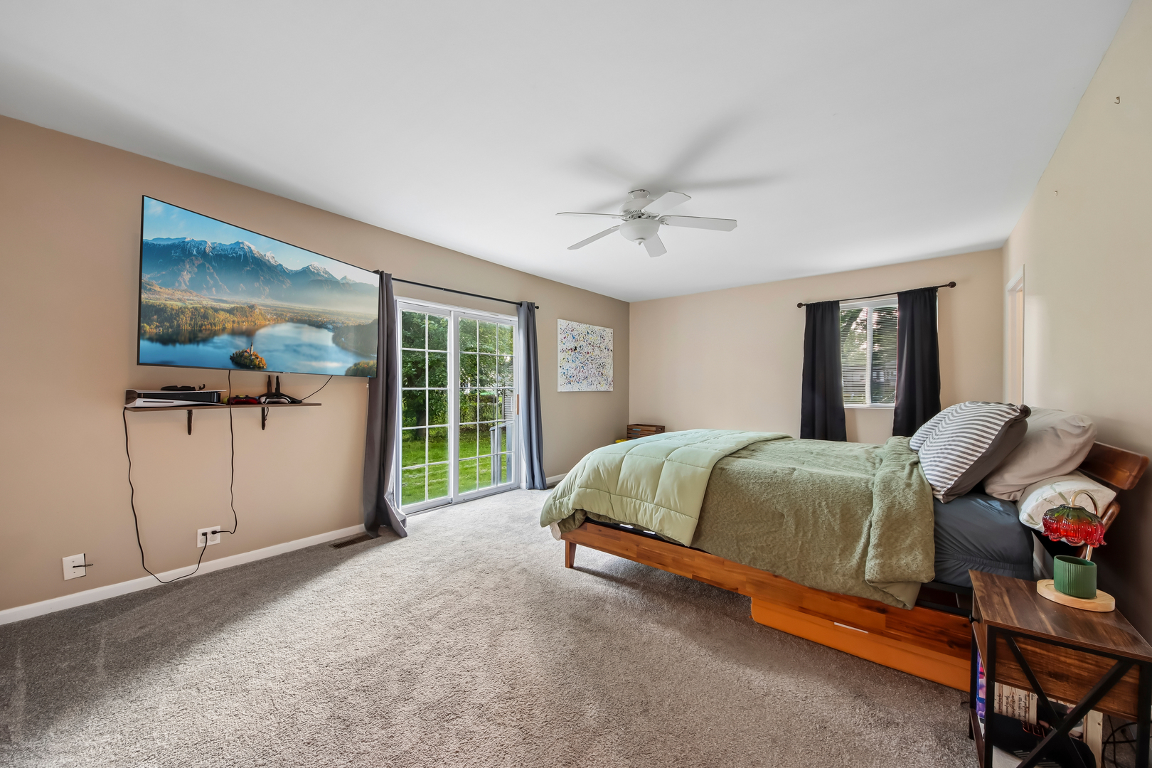 12740825 Property Photo 22