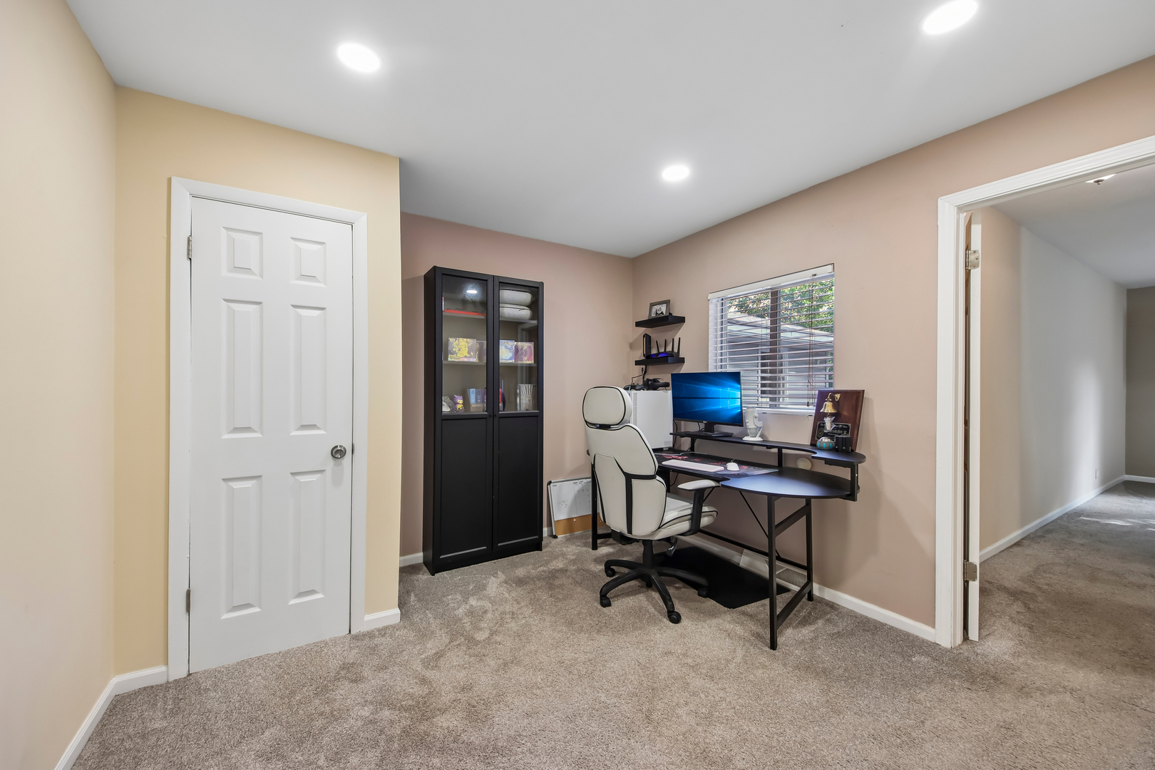 12740825 Property Photo 28