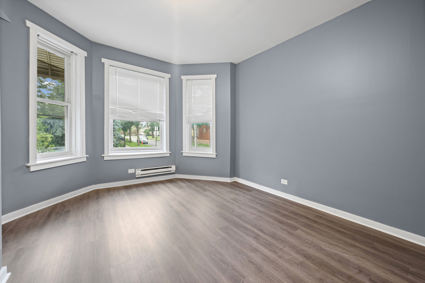 1301 S Christiana Avenue Property Photo 10