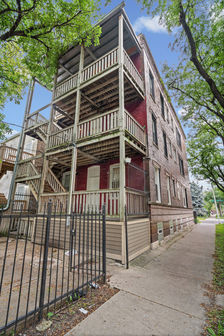 1301 S Christiana Avenue Property Photo 23
