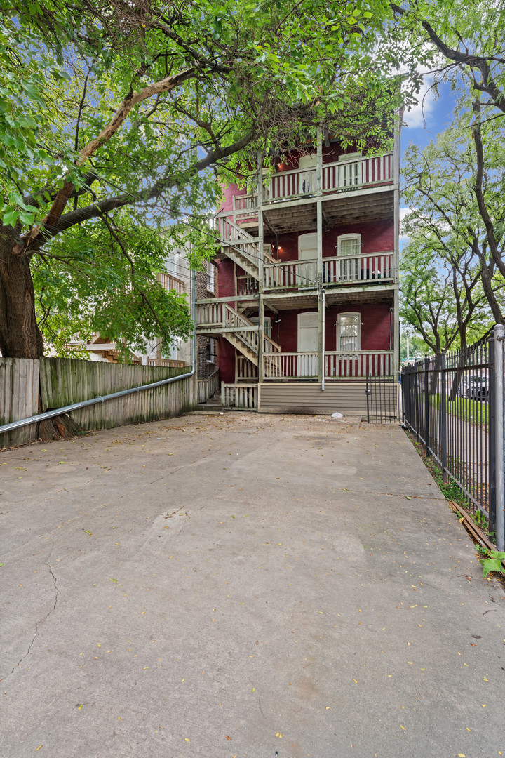 1301 S Christiana Avenue Property Photo 24