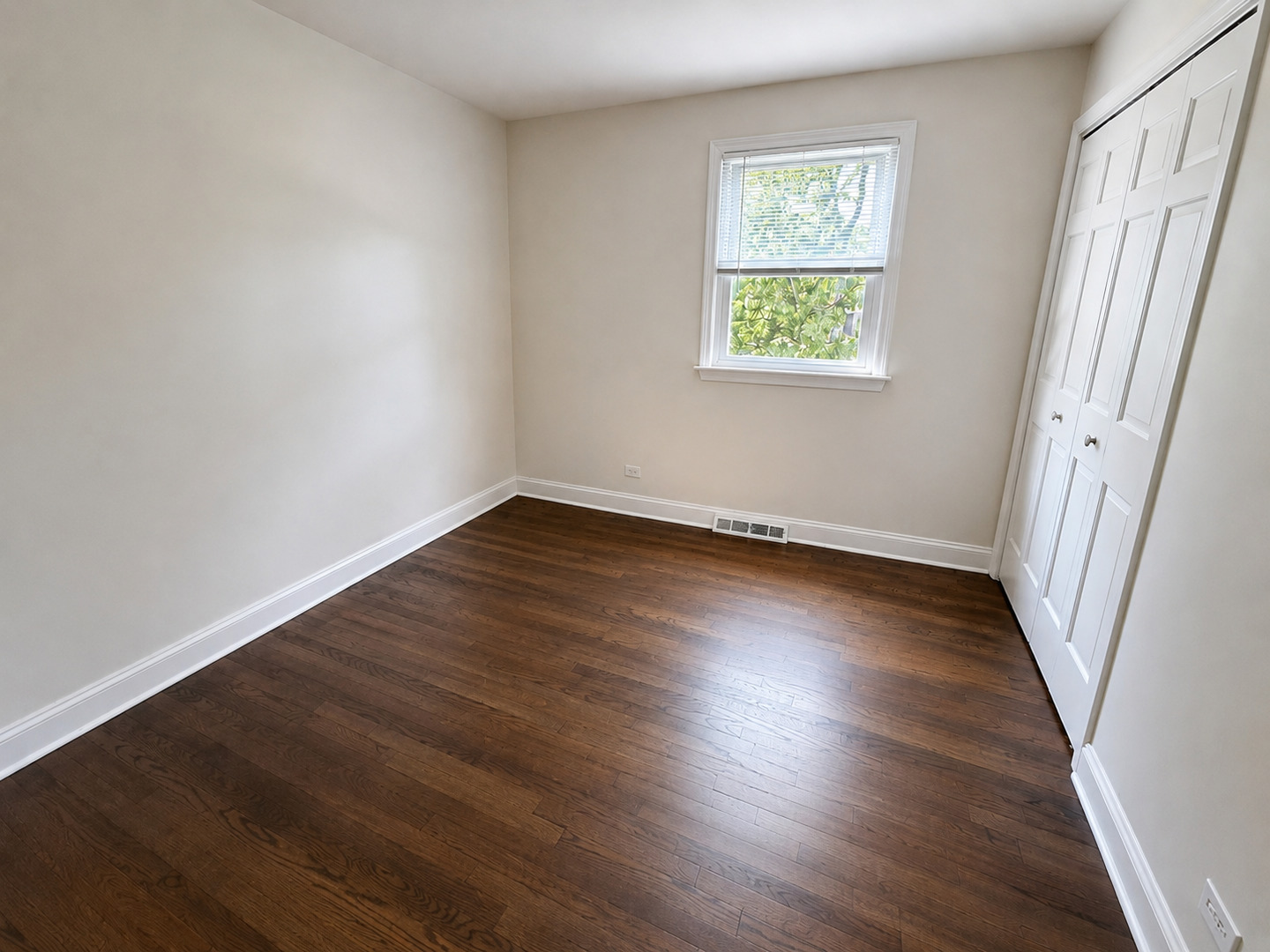 606 71st Street Property Photo 27