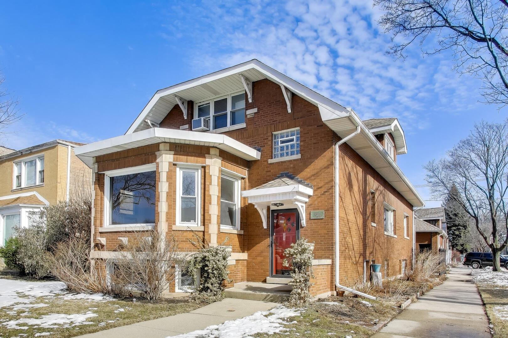 6503 N Maplewood Avenue Property Photo 2