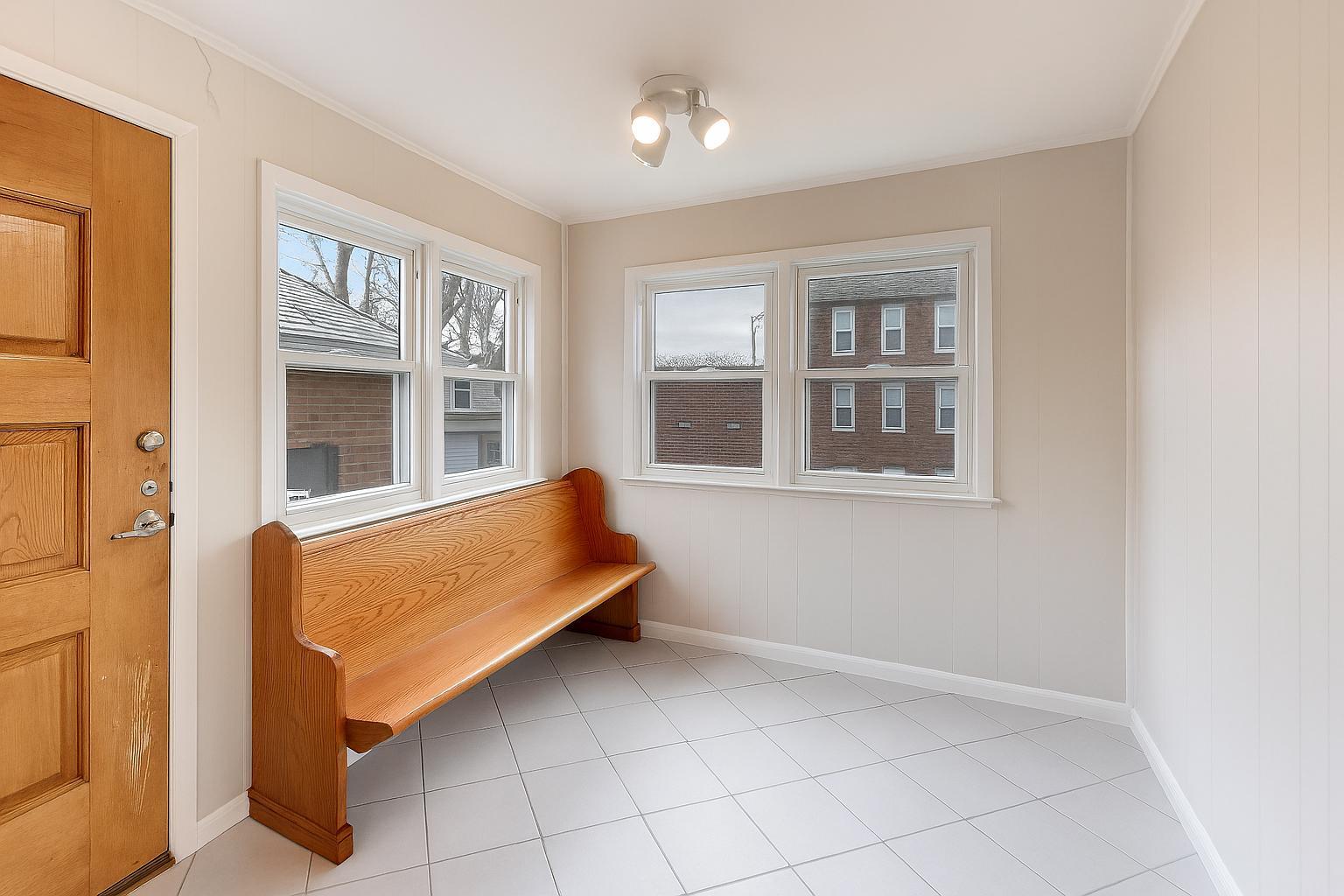 6503 N Maplewood Avenue Property Photo 11