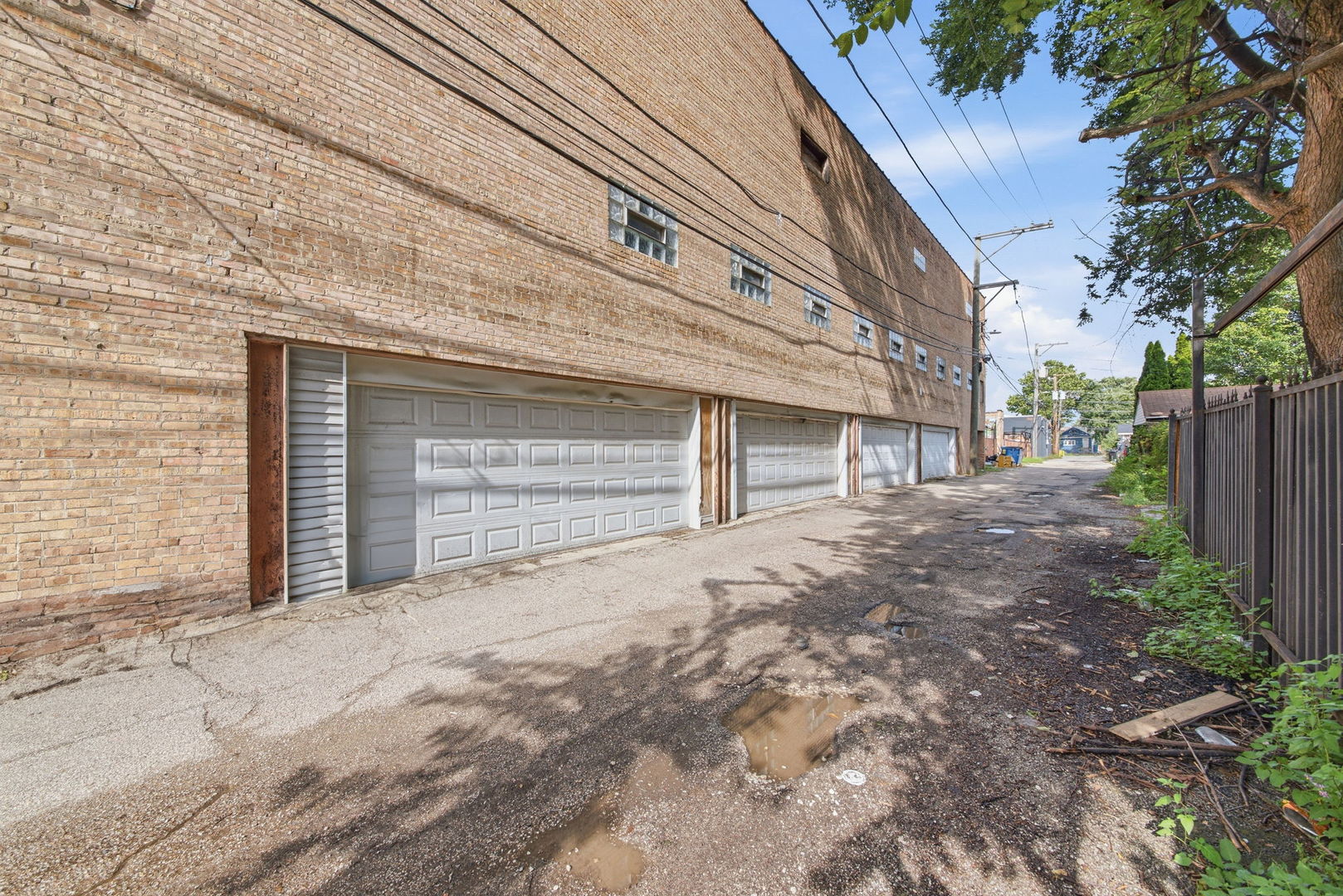 5729 W Chicago Avenue Property Photo 6