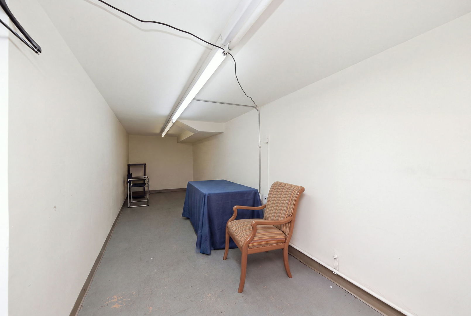 5729 W Chicago Avenue Property Photo 14