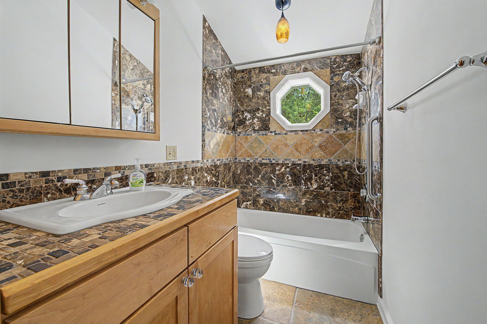 228 Poplar Avenue Property Photo 5