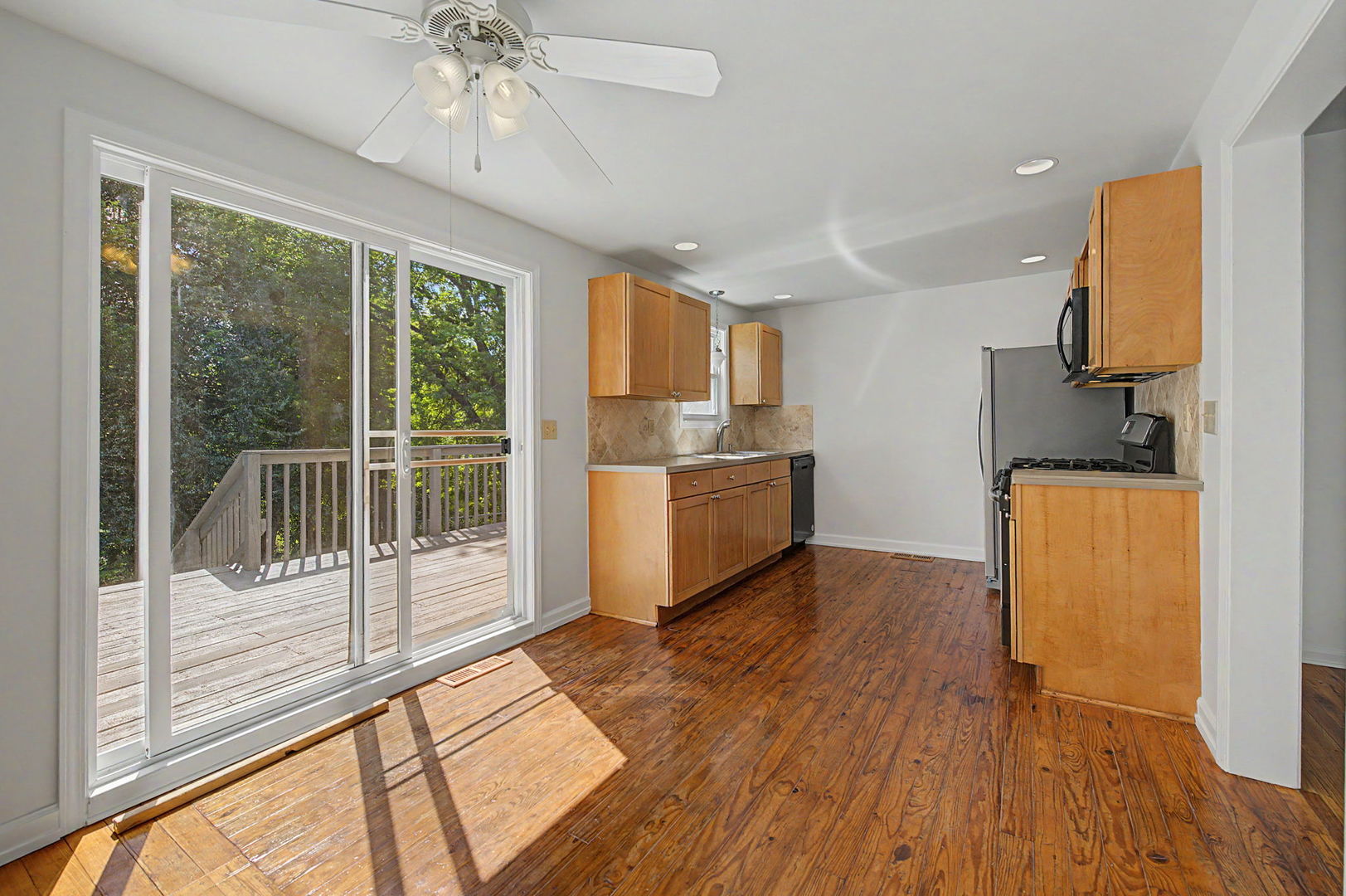 228 Poplar Avenue Property Photo 8