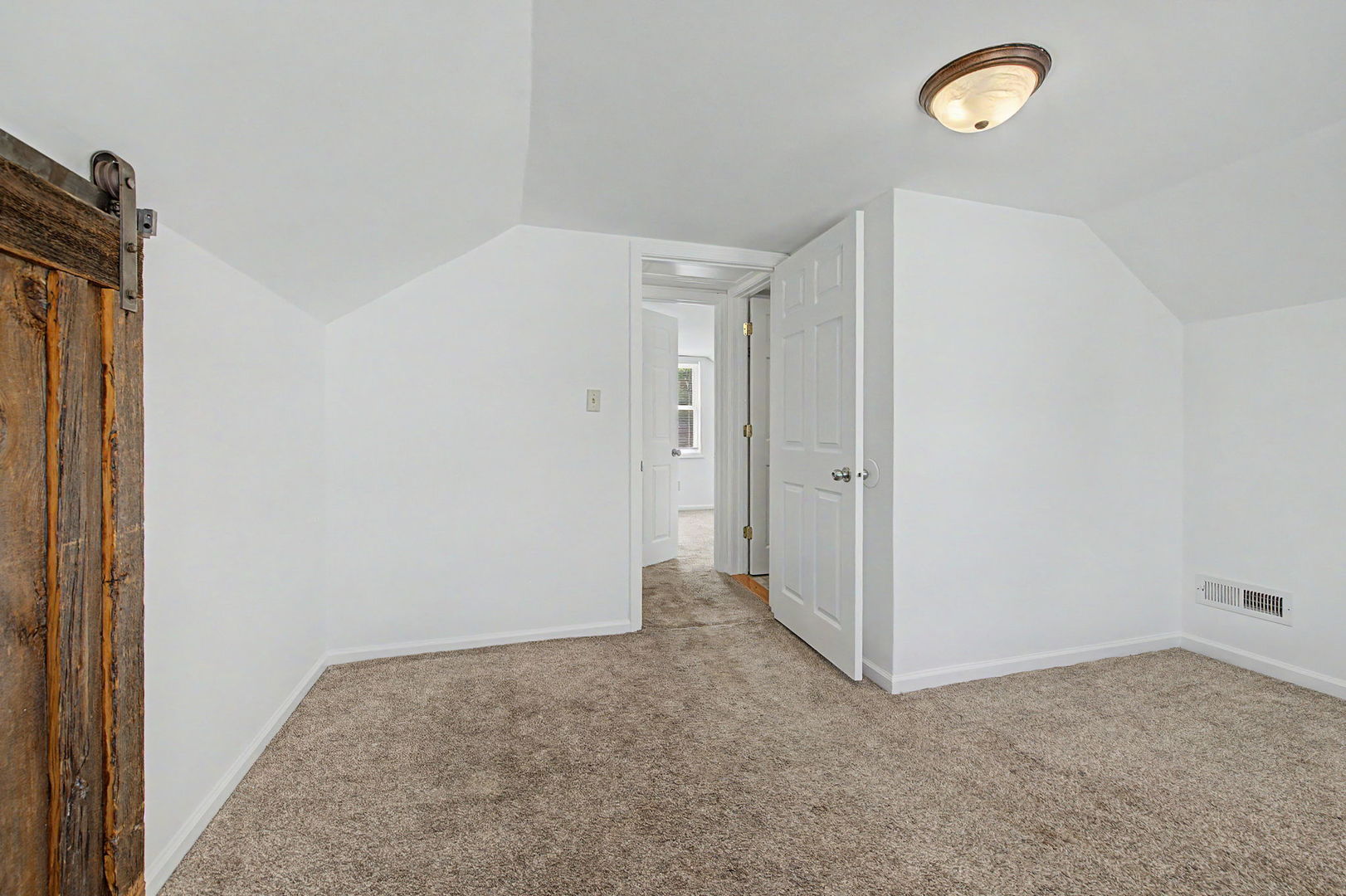 228 Poplar Avenue Property Photo 19