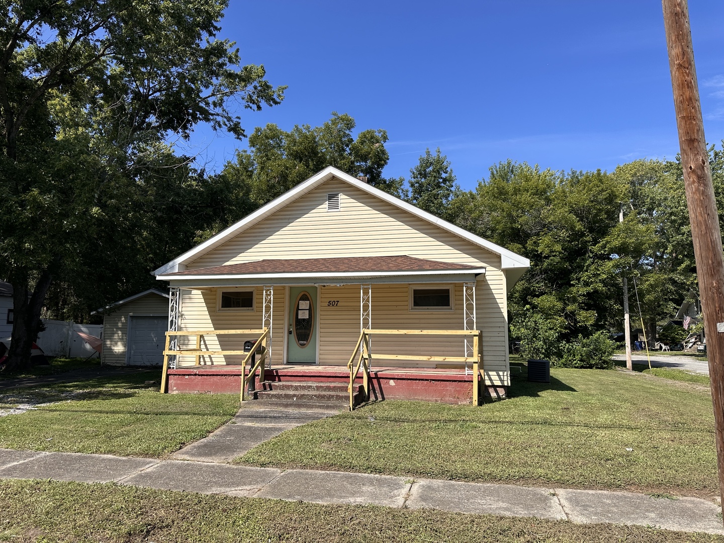 507 N Jackson Street Property Photo 1