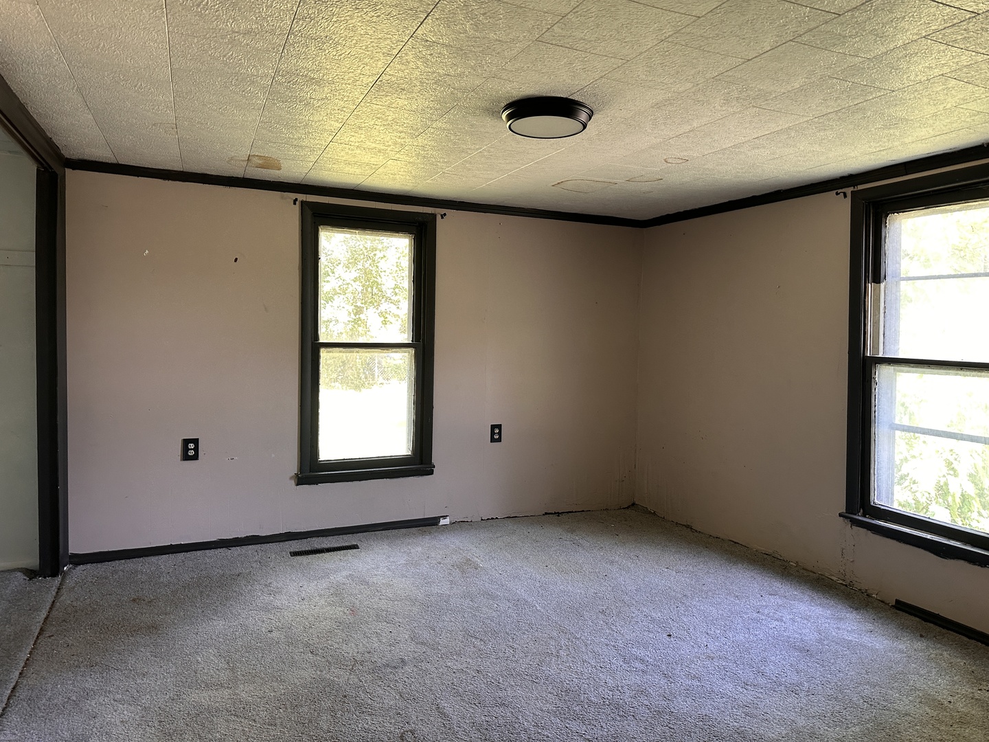 507 N Jackson Street Property Photo 12