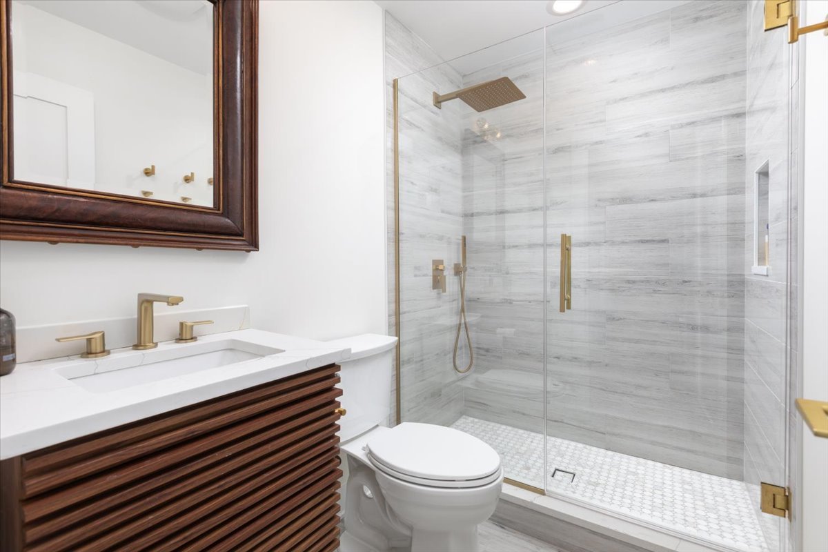8122 Fairmount Avenue Property Photo 21