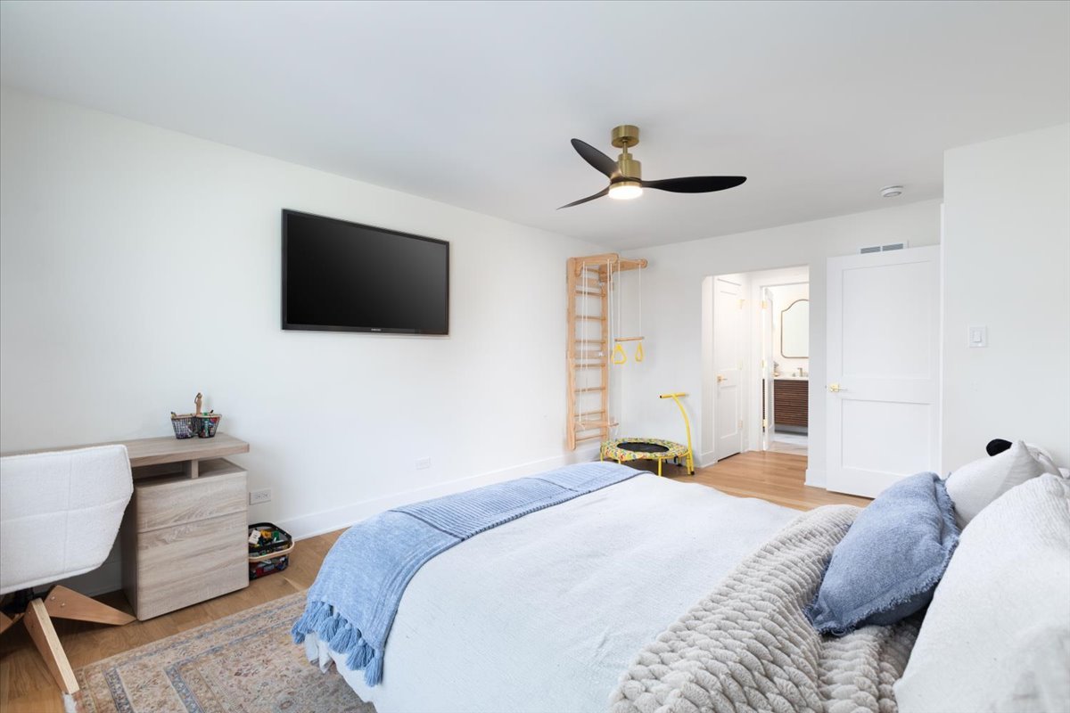 8122 Fairmount Avenue Property Photo 36