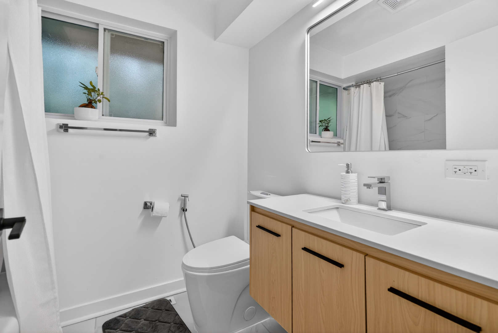 516 Eldon Place Property Photo 14